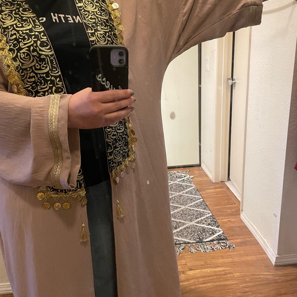 Free size Dubai abaya . Fits 6-8 - Picture 11 of 11